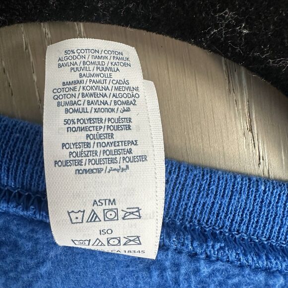 NY Giants Blue Monochrome Embroidered Crewneck Sweatshirt Retro XL - Picture 6 of 6